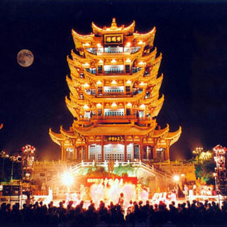 四合茗苑中式设计机构拥有丰富中式装修设计经验,为茶楼,别墅,酒店,餐厅,会所等提供中式装修设计,新中式装修风格.拥有顶尖设计团队,专注于中式风格装修设计的专业机构。